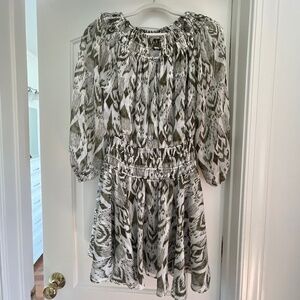 Mini dress